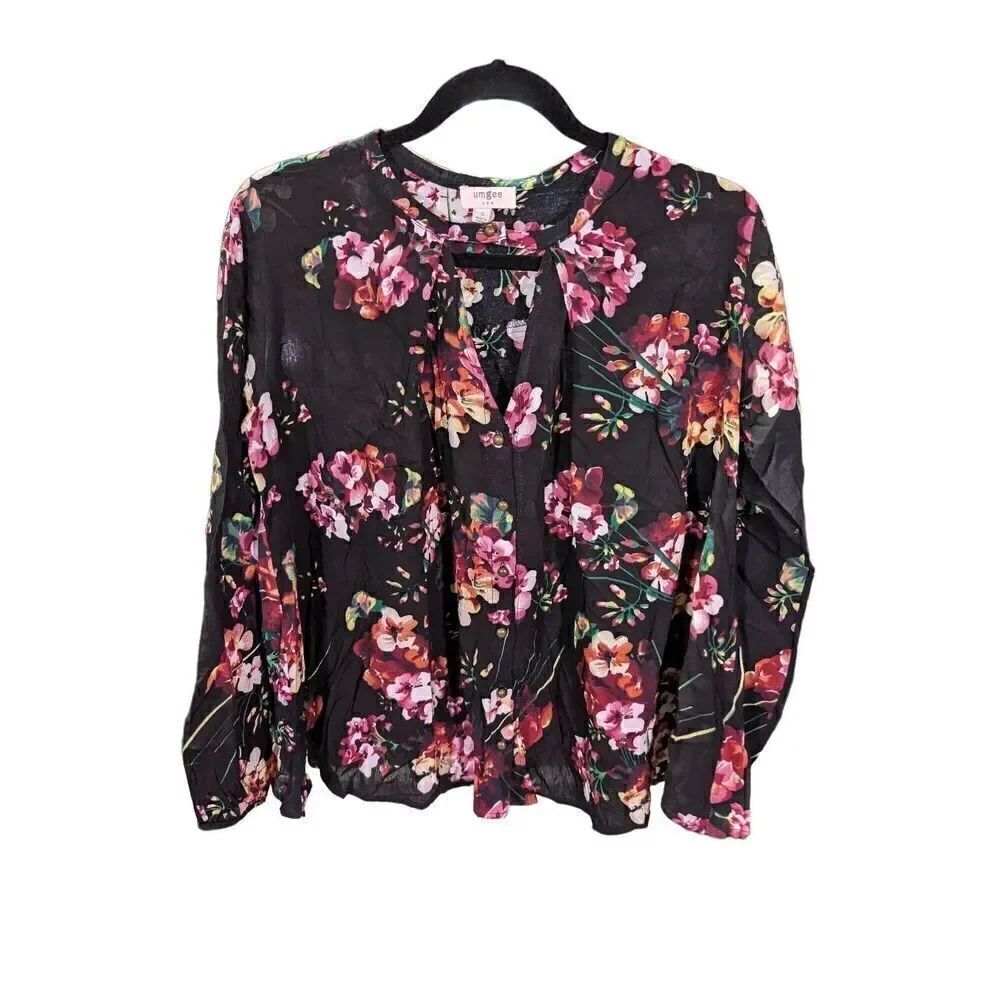 Umgee Black Floral Top Women's size Small Babydoll Flowy Fit Long Sleeve Boho